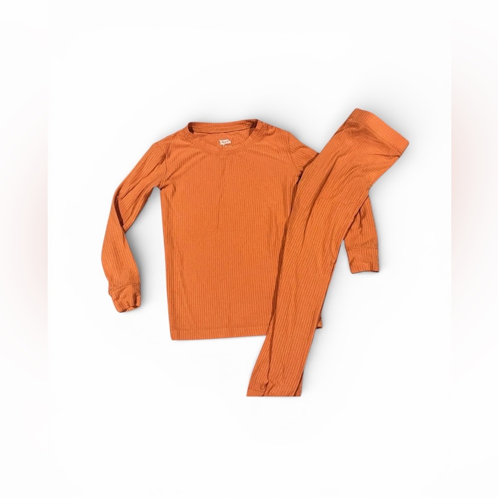 DBLC bamboo ribbed 2 piece Set